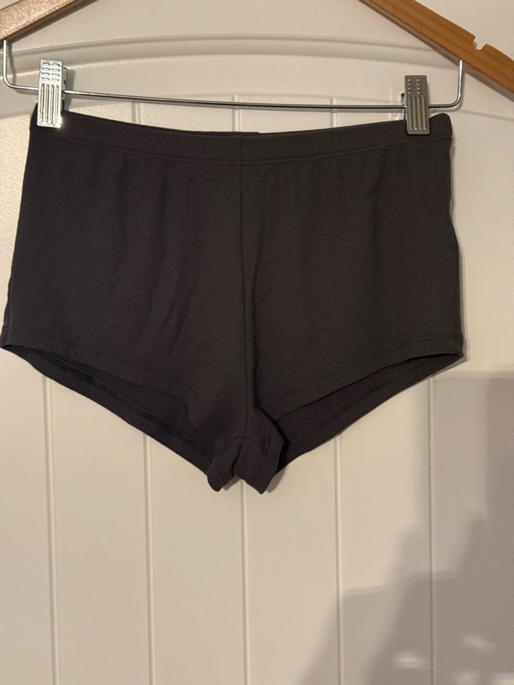 White Fox Boutique Ribbed Lounge Shorts in Charcoal Gray